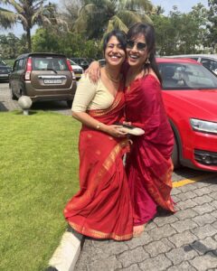 Ranjini Jose Instagram - Sisterhood of the Saree for the Season 😂

#anotherbrotherhitched #weddings #sareesaga #notabithot #imadoneforawhile
@ranjini_h