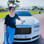 Ranjini Jose Instagram - When your work rides come with exceptional SWAG 😎 #pikups #workrides #uae #fujairah #rollsroyce #blessed #giglife #rj Fujairah