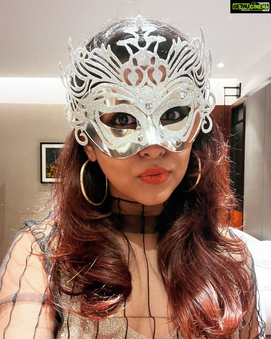 Ranjini Jose - 2.7K Likes - Take off the mask when you’re speaking to me 🎭
#bereal #strength #courage #patience #timeishere