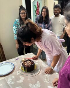 Ranjini Jose Instagram - Birthday shenanigans 

2023’ April 

@ckjayalakshmi24 @samsonjvalentine @the_voodoo_child_ @lesley_rodrigues__ @georgina.mathew @bernice_easo @nithinsimonlive