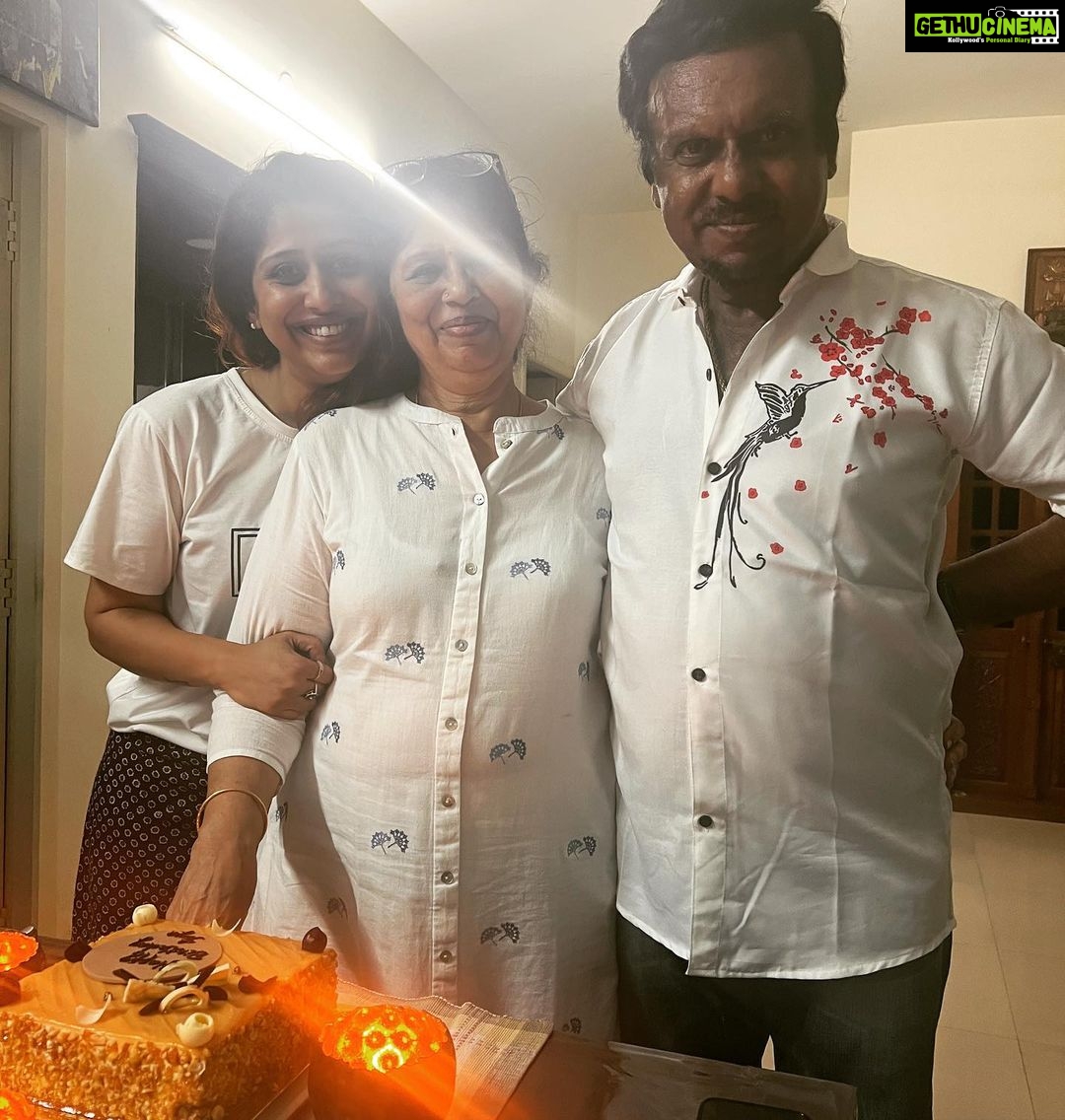 Ranjini Jose Instagram - My birthday girl …. The prettiest on planet earth Grow young and glow every day I’m right here for you Ma ❤️ @ckjayalakshmi24 #momsarethebest #blessed #blessed #friends #whataday #happiness