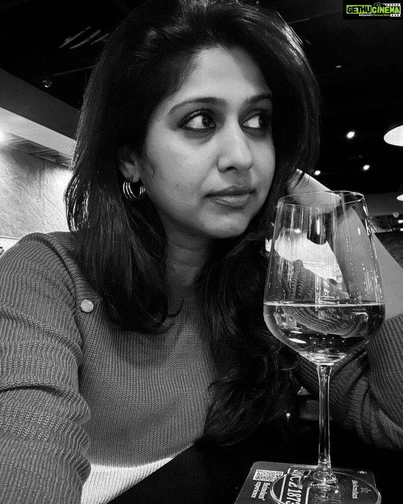 Ranjini Jose Instagram - BnW 👁️ #december #usdiaries #evenings #2022things #blessed #rj New Jersey