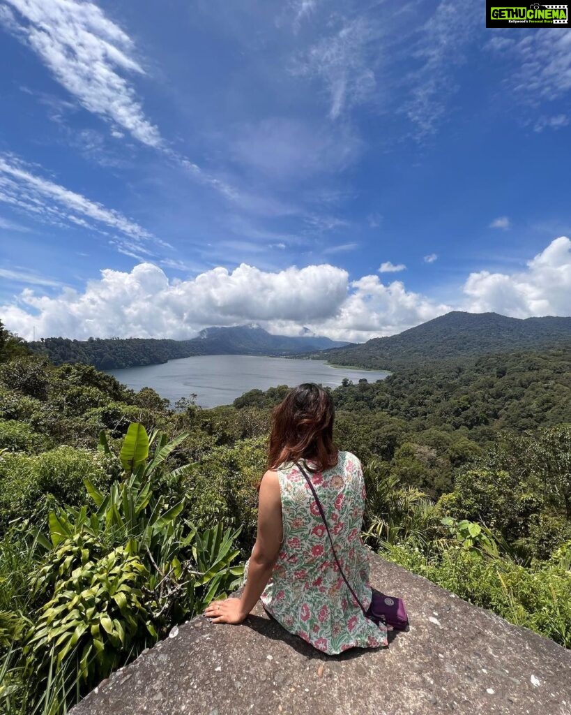 Ranjini Jose Instagram - Live a little 🥰 #vacay Twin Lake , Bali Indonesia