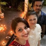 Ranjini Jose Instagram - Diwali 2023 💥💫 May your life be filled with love and light Happy Diwali 🌻 #festivaloflights #diwali