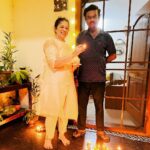 Ranjini Jose Instagram - Diwali 2023 💥💫 May your life be filled with love and light Happy Diwali 🌻 #festivaloflights #diwali