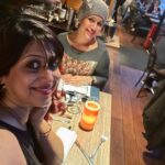 Ranjini Jose Instagram - Happiest of birthdays to my absolute craziness and strength I love you much much @ranjini_h 😘😘😘 Stay crazy forevaaaa !!! Happy bday buuuuu 🥰😘