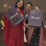 Rashami Desai Instagram - This Diwali, I decided to surprise my mother with a special gift, and the Reliance Jewels’ Swarn Banga collection seemed like the perfect fit for our ‘golden’ relationship. There's something truly magical about the entire collection, as it takes inspiration from the rich art and culture of Bengal. The designs in this collection, perfectly embody the intricate artistry of Terracotta Temples, the graceful charm of Shantiniketan, and the joyous celebrations of Durga Pujo. So, if you're looking for a special gift for your loved ones this Diwali, do visit your nearest Reliance Jewels showroom to check out the exquisite Swarn Banga Collection. Happy Diwali! #RelianceJewels #BeTheMoment #RelianceJewelsXRashamiDesai #SwarnBangaCollection #FestiveJewellery #RashamiDesai #Diwalijewellery #Diwali #immagical✨🧞‍♀️🦄 #rashamians #whatelseispossiblenow