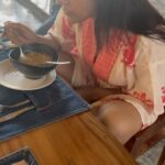 Rashmi Gautam Instagram - Some pictures might be blur for your sight but the memories are so clearly right #RR vacation #beachbabes #rashmigautam #holidayseason