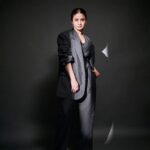 Rasika Dugal Instagram - 🩶🩶 Outfit: @431_88 MUA: @mayura_makeup_hair Hairstyling: @nasiransari_hair Styling: @who_wore_what_when 📸: @kevinsheth