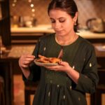 Rasika Dugal Instagram – Swipe for a short story about my will power this festive season 😆. 
(This year was a toss up between gujiya and jalebi!)

Happy Diwali! May you have a guilt free one! And may all your troubles be as trivial. 😄

#HappyDiwali #Diwali #Diwali2023

Thank you @truebrowns for this most comfortable festive outfit