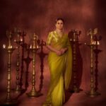 Rasika Dugal Instagram – 🪔✨

#HappyDhanteras #Diwali #DiwaliSeason #FestiveSeason #OOTD

Saree: @raw_mango 
Jewellery: @amrapalijewels 
MUA: @mayura_makeup_hair 
Styling: @who_wore_what_when 
📸: @chandrahas_prabhu