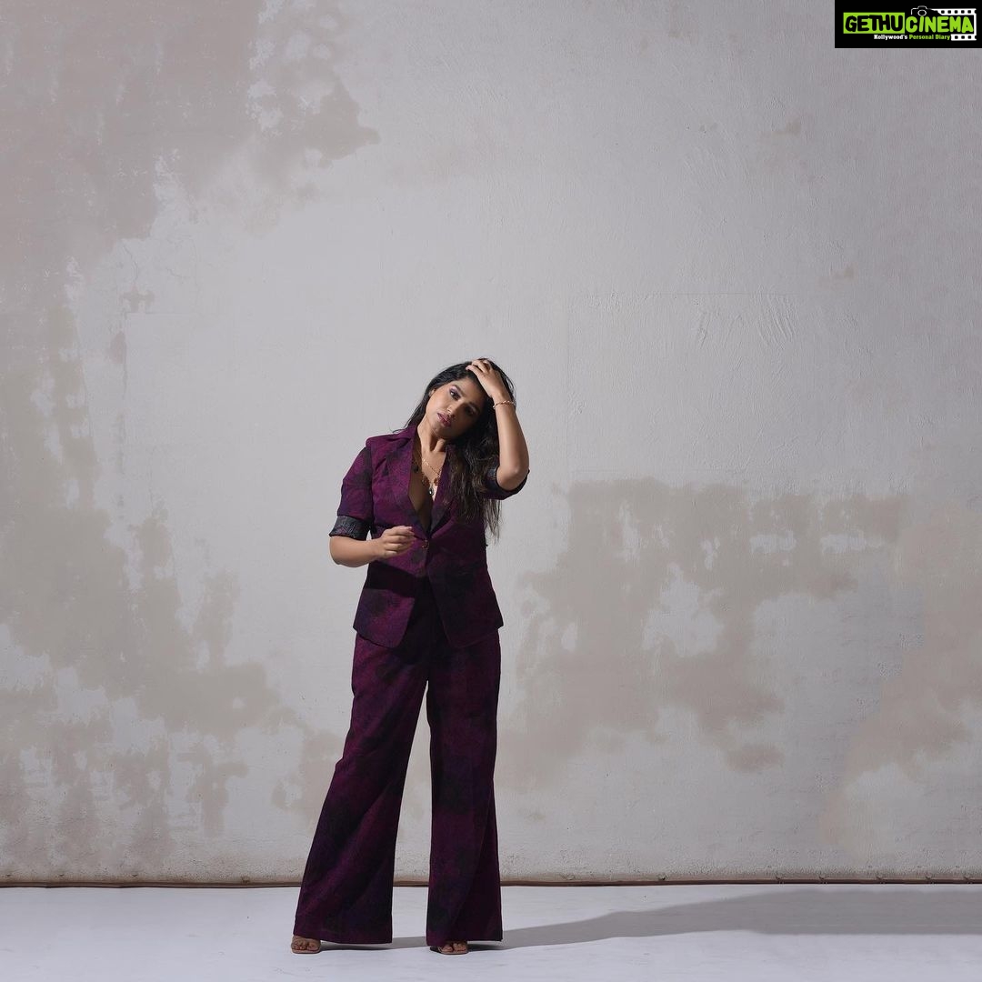Rasika Sunil Instagram - "Unveiling different shades of me, one click at a time. πΈβ¨ Embracing the power of a blazer with a dash of sultry sophistication. As an actress, I step into characters; in this photoshoot, I step into my confidence. Join me on this journey of self-expression and empowerment. ππ¬ Manage and Style by @stylebyk2 Photoshoot @mayurnarangikar Blazer by @miraya_by_pooja_khosala Jewellery @sorayaajewels_ Hair by @jasmitasonimalia