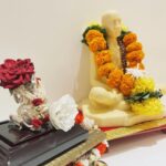 Rasika Sunil Instagram – Ganesh Chaturthi chya shubheccha!
Ganpati Bappa Moraya!
🙏🏼