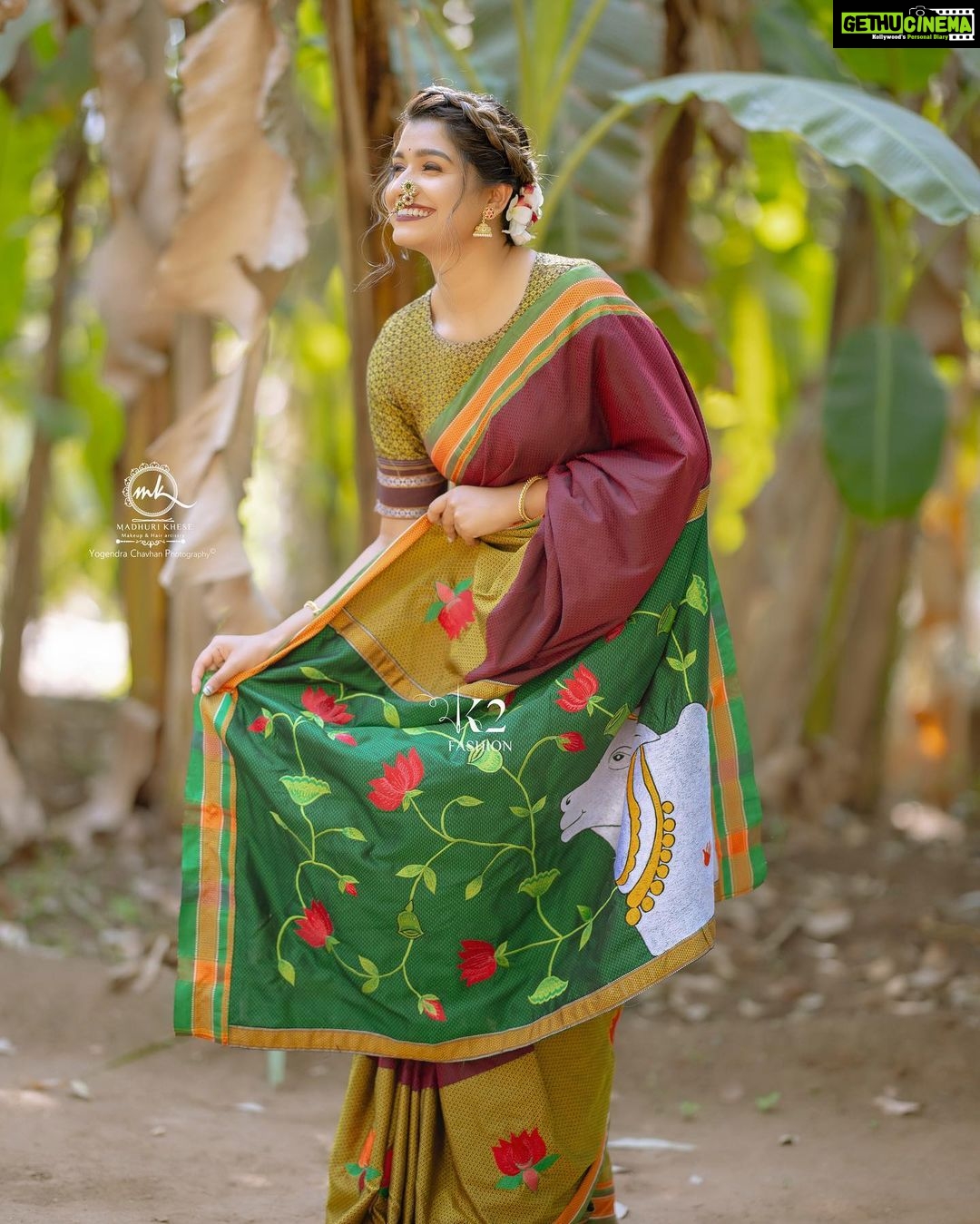 Rasika Sunil Instagram - When Khun meets Pichwai… Introducing Hand made Pichwai work on khan saree Booking started DM or whts app on 7021620008 Saree by - @k2fashioncloset Photography - @yogendra_chavhan Make-up - @madhurikhese_makeupartist Hair - @komalpashankar_makeupartist Jewelery by - @kankshinistudio Nath by - @anvita.collections