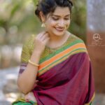 Rasika Sunil Instagram - When Khun meets Pichwai… Introducing Hand made Pichwai work on khan saree Booking started DM or whts app on 7021620008 Saree by - @k2fashioncloset Photography - @yogendra_chavhan Make-up - @madhurikhese_makeupartist Hair - @komalpashankar_makeupartist Jewelery by - @kankshinistudio Nath by - @anvita.collections