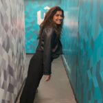 Rasika Sunil Instagram - Yeah! Run b**ch ! My crazy has hardly been unleashed in the world apart from my occasional spurts in my inner circle ❤️ 🎥 khud dekhlo #rasikasunil #rasikasunilfc #crazy #dance #museumofillusions #reelsinstagram #reelitfeelit