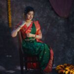 Rasika Sunil Instagram - 💚 Saree by @kapsepaithaniofficial Blouse by @vamas_thedesignerblouses Jewellery by @chandrakalm_jewellery MUA @nikita_kumavat_makeovers Photoshoot by @bhushanpatil Style and managed by @ketaki_ashish @stylebyk2
