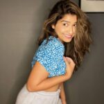 Rasika Sunil Instagram - My disla ga bai disla expression 😋 #rasikasunil #rasikasunilfc #actor #fun #shoot #dance #love #thane