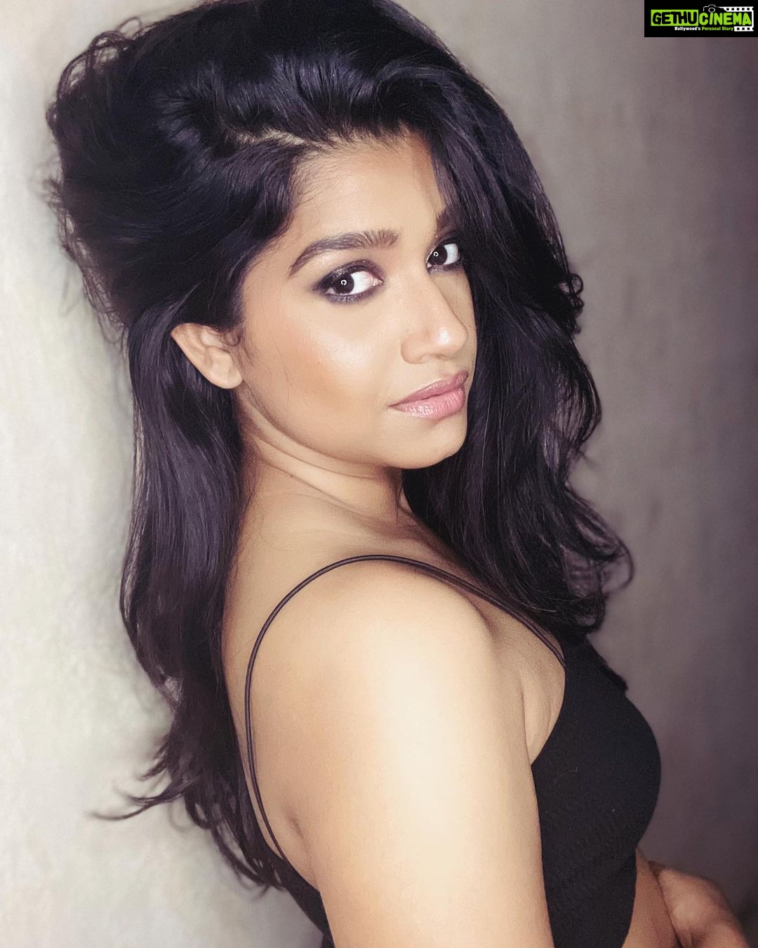 Rasika Sunil Instagram - #rasikasunil #rasikasunilfc #home #photoshoot #love