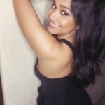 Rasika Sunil Instagram - Dolled up for myself, cuz why not ? ♥️ #rasikasunil #rasikasunilfc #photoshoot #selfphotography #learning #makeup #glittereyes