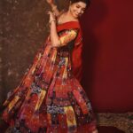 Rasika Sunil Instagram - Styled by @stylebyk2 @ketaki_ashish Outfit by @kalamandir_thane Jewellery by @chandrakalm_Jewellery Hair by @priyankapore_makeupartist Photos by @sarrikaaaaaa