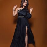 Rasika Sunil Instagram - Styled by @stylebyk2 @ketaki_ashish Outfit by @labelsimrankatyal Jewellery by @sorayaajewels_ Hair by @meghana_makeupartist Photos by @sarrikaaaaaa Make up by me