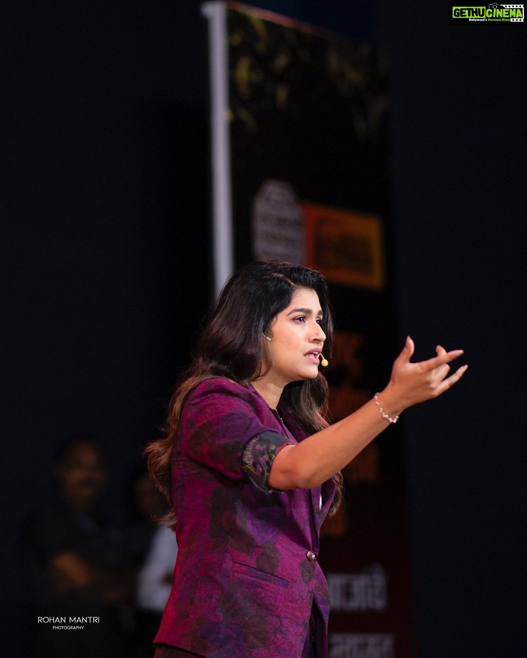 Rasika Sunil - 68.7K Likes - Guess what I am saying here 🤗
Some stills from the event ReelBaaz!
Got to share the stage with some amazingly talented people
@shantanu_rangnekar99 , @themanmeetpem , @bhagyashreelimaye , @kokanheartedgirl ❤️❤️
Thank you @amit.Thackeray and @yash.sardesai31 making me a part of this grand event