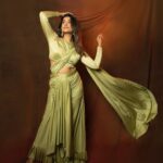 Rasika Sunil Instagram - ❤️ Styled and managed by @ketaki_ashish @stylebyk2 Outfit by @aatarahindia Jewellery by @aarika_by_chandrika Hair by @priyankapore_makeupartist Picture by @mirrorcraftbynamit