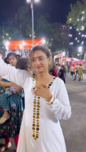 Rati Pandey Instagram - Thank you for everything bappa❤️❤️❤️❤️
.
.
.
.
.
#gratitude #ganpativisarjan #vlogcomingsoon #youtube #ratipandey #instareels