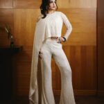 Raveena Tandon Instagram - #mood #diljhoomjhoom❣️