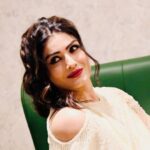 Raveena Tandon Instagram - #mood #diljhoomjhoom❣️