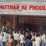 Raveena Tandon Instagram - ♥️ The journey ….Pathar ke Phool gave me the opportunity for which I will be eternally grateful. To open up this beautiful world of cinematic dreams , for a teenager to now .. it’s given me all. #nationalcinemaday Mumbai, Maharashtra