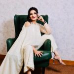 Raveena Tandon Instagram - #mood #diljhoomjhoom❣️