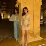 Raveena Tandon Instagram - #Repost @rashathadani with @use.repost ・・・ A night in Jaisalmer🌟 Outfit - @surilyg @the.yellow.dot Earrings - @hybajewels Rings - @the_jewel_gallery Styled by @poojagulabani Fashion Team sakshi_punmiya