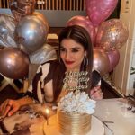 Raveena Tandon Instagram - And that’s how it went .. the birthday week … and still continuing ♥️ thank you all my lovelies for the fabulous cakes flowers love and wishes ♥️♥️♥️♥️♥️♥️ Mumbai, Maharashtra