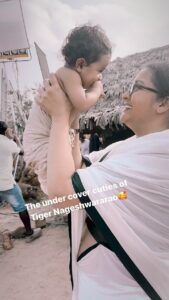 Renu Desai Instagram - (My makeup person Sachin is saying in Marathi that he wanted to come to you only Ma’am)
This little cutie just wanted to come to me for some reason…he was so happy when I was playing with him and he happily fell asleep in my lap later and that is where we got the poster of my character Hemalatha Lavanam which got so much love 🥰