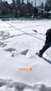 Renu Desai Instagram - And we tattooed the snow with our names❄️🎉
#gulmarg #kashmir #snow