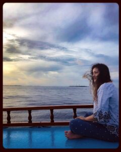 Renu Desai Instagram - .
The moon suspended in the night sky 
The breeze blowing 
The waves crashing on the shore.
Day after day 
Year after year 
For centuries 
They don’t ask questions
They just play their part 
They just are
It’s we humans who desire change 
It’s we humans who need movement 
It’s we humans who are not satisfied being stagnant 
The river flows from the mountains to the ocean 
It just flows 
No questions asked 
If it overflows its banks destroying property and humans, it doesn’t think it’s wrong 
It just flows 
There are no rights and wrongs in the elements of nature 
I want to be the river 
Just exist 
Just flow with the longer rhythms of life 
Just as the river flows and merges with the ocean 
I too want one day to merge with my maker
No questions asked 
No answers given 
Only being. No struggle...