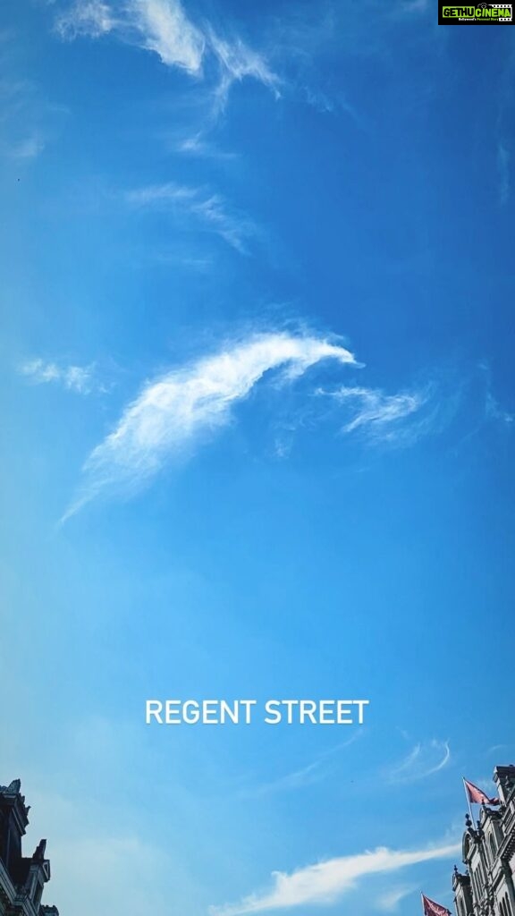 Renu Desai Instagram - Major missing happening:/ #london #regentstreet #takemeback Regent Street,london