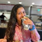 Renu Desai Instagram - Eating a burrito in public is either an act of bravery or an art mastered over years 🤪 Major missing happening of Chipotle😭 London, United Kingdom