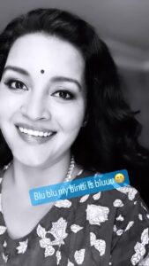 Renu Desai Instagram - Blues and Monochrome is what it is all about🩵🖤