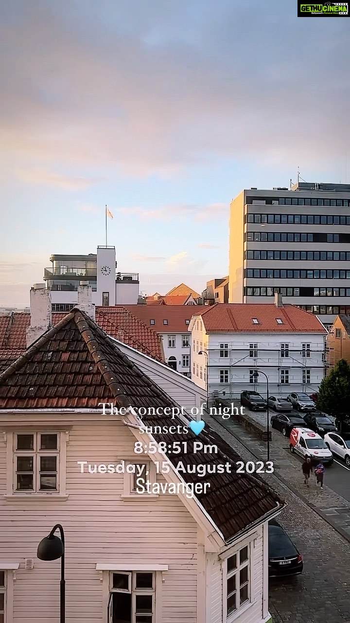 Renu Desai Instagram - Dear Sun, what keeps you here? Why do you refuse to set? Who holds you back? ~ yours sincerely 🩵 Stavanger, Norway