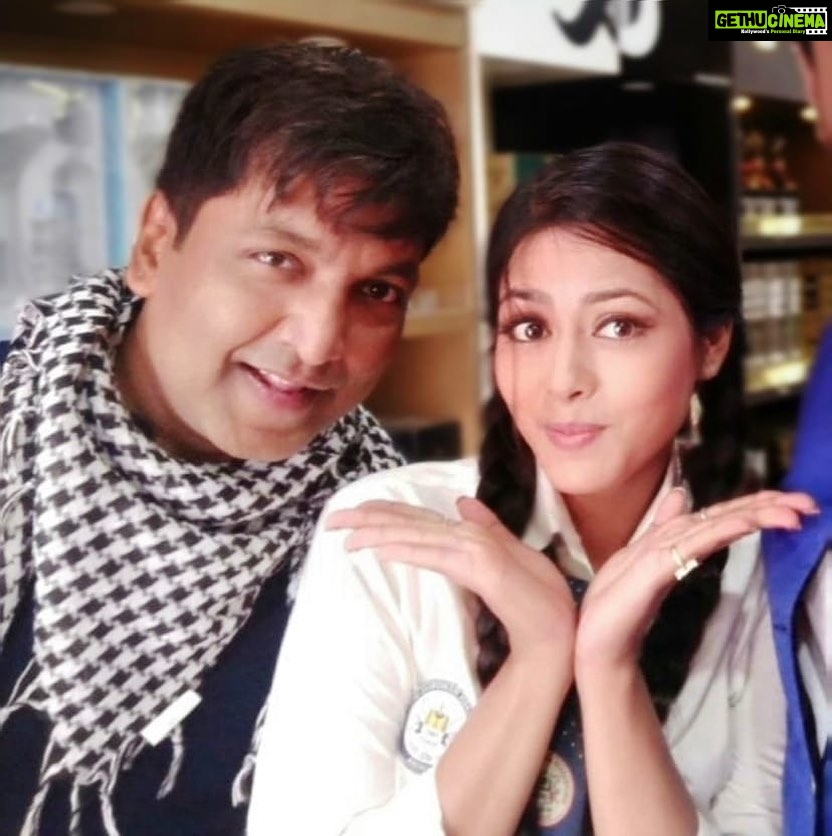 Richa Dixit Instagram - Happy birthday sir wishing you a day that is as special in every way as you are .Enjoy your day!🥳🎂