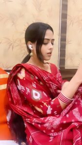 Richa Dixit Instagram - #bhojpuri #reelsindia #richadixit #shooting