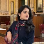 Riddhi Kumar Instagram - Tourist tour Victoria&Albert Museum, London