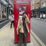 Riddhi Kumar Instagram - Tourist tour Victoria&Albert Museum, London
