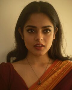 Riddhi Kumar Instagram - Retro(ing) w @kinimatografitis
