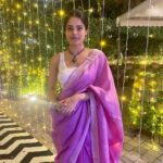 Riddhi Kumar Instagram – ✨
📸 @devendra_charankar