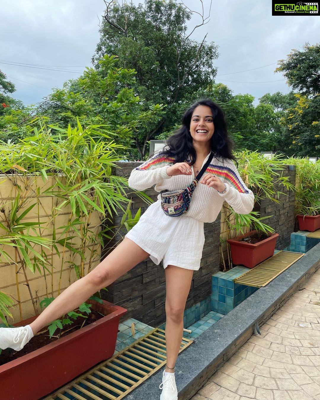 Riddhi Kumar - 37.4K Likes - 🌈 & 🦋
