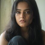 Riddhi Kumar Instagram - In ankhon ki masti mein? Monday mood by @kinimatografitis Mumbai, Maharashtra